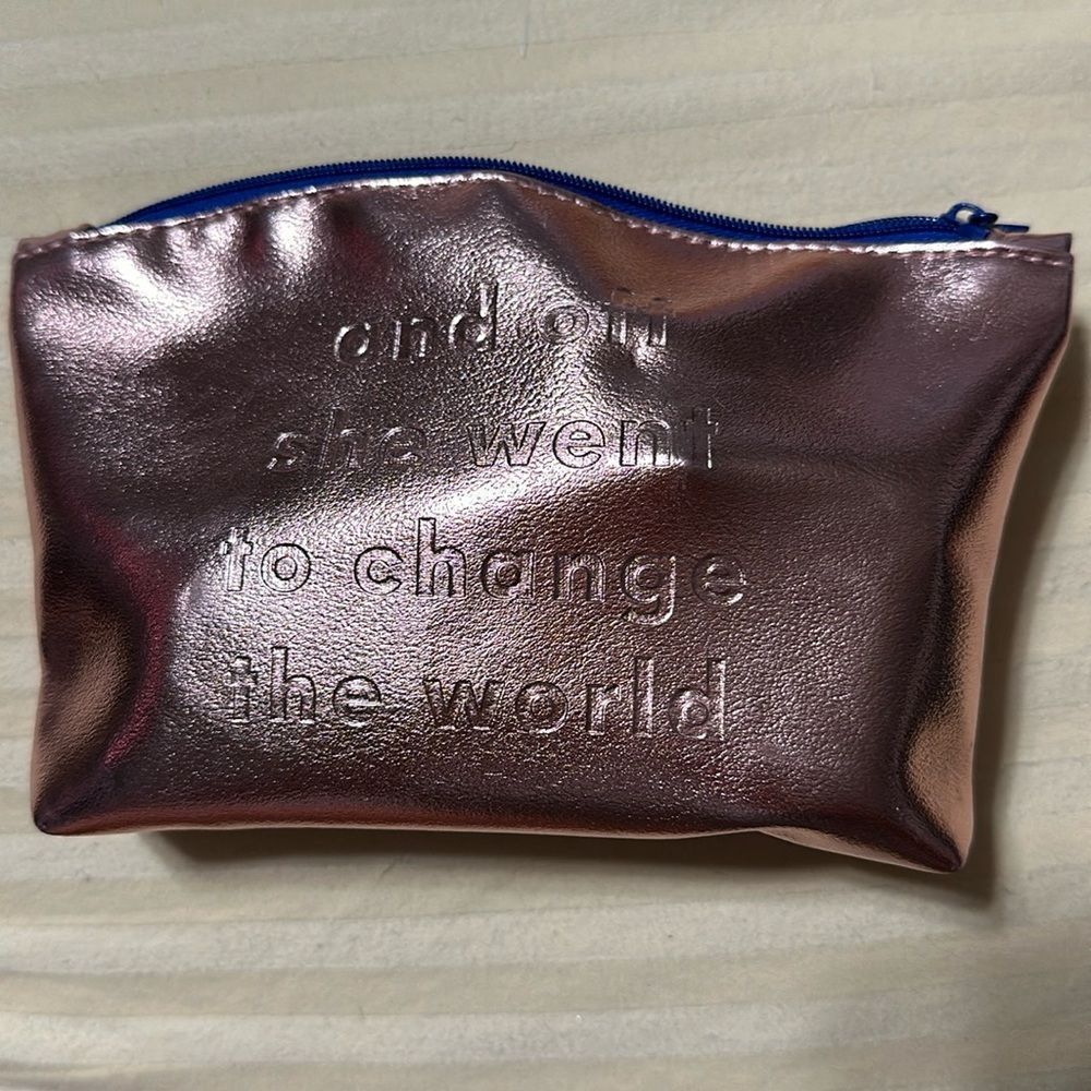 IPSY travel or cosmetic bag, tassle zipper pull NWOT